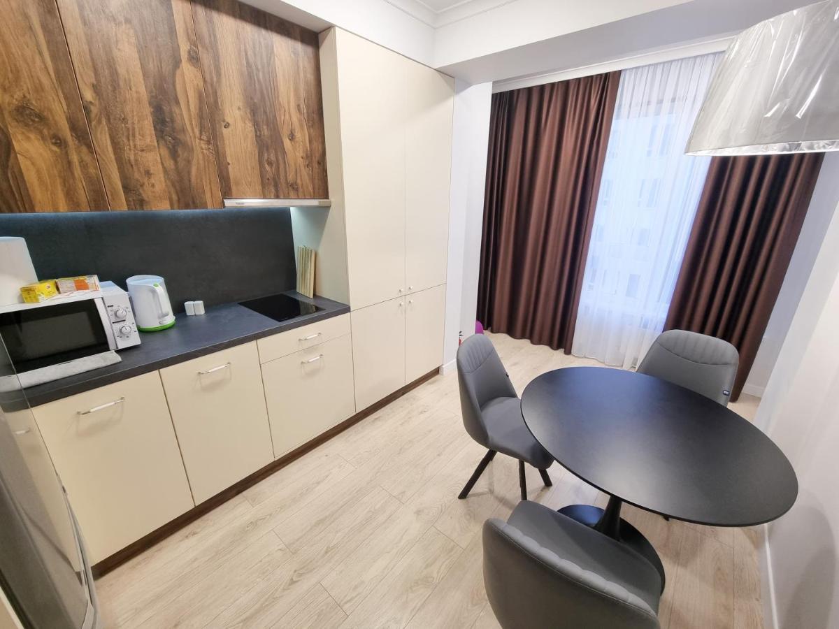 Botanica, 1 Bedroom Apartment With Living Chisinau Luaran gambar